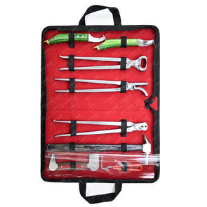 Kit de herramientas de herrador a granel, cuchillo de bucle de recorte de pezuña con Mango Verde de selección, y extractor remachador, juego de instrumentos veterinarios esenciales - Product Image 1