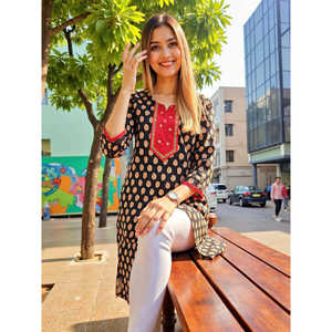 Kurta Droit en Coton Pur Imprimé pour Femme Evolve – Hauts Modestes - Product Image 5