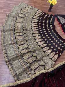 Nouveau design vêtements de mariée indiens lengha choli avec dupatta et chemisier fantaisie lahengha choli pour femme fille en création meetali - Product Image 2