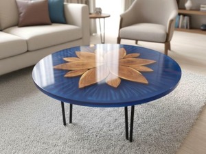 Table ronde en résine époxy bleue, table en bois à bord vif faite à la main, table à manger moderne de style côtier, meubles en résine personnalisés - Product Image 2