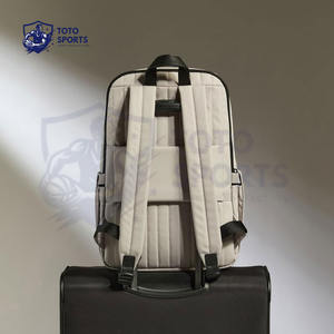 Bolsas para Portátil de Viaje de la Mejor Calidad, Transpirables, Ligeras, Profesionales, Impermeables, Cómodas, Suaves, Protectoras, con Carga USB - Product Image 5