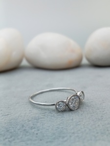 Fantaisie personnalisé Solitaire grand 4 carats or 14k 18k fiançailles ovale VVS Moissanite mariage bague en diamant pour les fêtes cadeaux 100% - Product Image 3