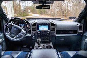 ACHETEZ À PRIX ABORDABLE : FO-RD F-150 RA-P-TOR SUPERCREW ECOBOOST V6 2019, 4x4, Transmission, Sièges en Cuir - Product Image 5