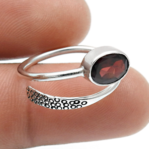 Anillos de boda de compromiso de plata esterlina 925 rojo granate natural de diseño clásico Vintage para ella a precios de fábrica al por mayor a granel - Product Image 1