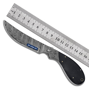 Cuchillo de Caza Hecho a Mano Personalizado Damascus Deal DD-DAM-458, Hoja de Acero de Damasco, Empuñadura de Madera Wenge, Grosor de 0.20 Pulgadas, Grabado en Relieve - Product Image 2