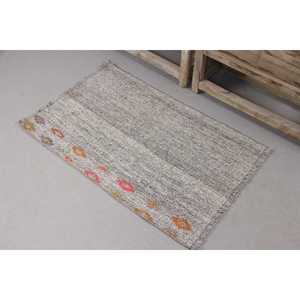 Alfombra Turca Kilim de 2.1x3.3 pies, Alfombra Gris con Diseño de Patchwork, Lana Ecológica con Respaldo de Látex - Product Image 1