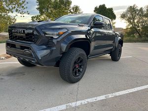 TACOMA TRD PRO 4X4 DOBLE CABINA USADO LHD/RHD 2024 T O Y O T A - Product Image 2