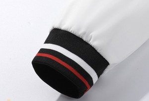 Vente en gros d'usine Manteau mince de haute qualité pour hommes Veste d'automne et d'hiver Vestes de baseball brodées Vêtements d'extérieur Letterman pour hommes - Product Image 4