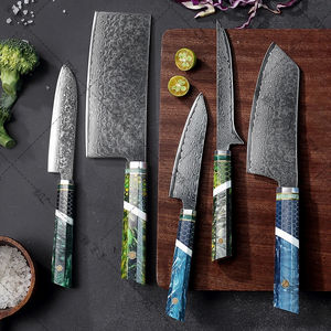 Cuchillo de chef de 8.5 pulgadas, cuchillo de cocina de acero de Damasco de 67 capas con mango de resina de nido de abeja y patrón de rosas - Product Image 2