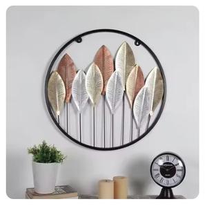 Accents muraux en métal artistiques conçus pour apporter harmonie et sophistication à votre espace disponible à prix économique - Product Image 1