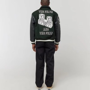 Chaqueta Universitaria de Chenilla Pesada Personalizada OEM ODM 2025, Cuerpo de Lana con Mangas de Cuero Genuino, Estilo Béisbol para Otoño e Invierno - Product Image 4