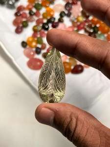 Améthyste verte de pierre précieuse taillée en poire à facettes de prasiolite naturelle pour la fabrication de bijoux - Product Image 3