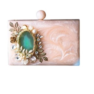 Sac à main en métal bohème pour femmes indiennes, sac de soirée élégant fait à la main, sac de shopping, sac de fête, chaînes en gros - Product Image 2