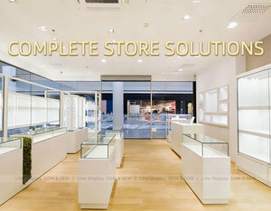 <span class=keywords><strong>Vitrinas</strong></span> Giratorias de Cristal <span class=keywords><strong>para</strong></span> Exhibición de Joyerí<span class=keywords><strong>a</strong></span> en Tiendas Blancas |   Diseño Interior de Tienda Moderna de Lujo, Decoración de Tienda Personalizada Integral - Product Image 4