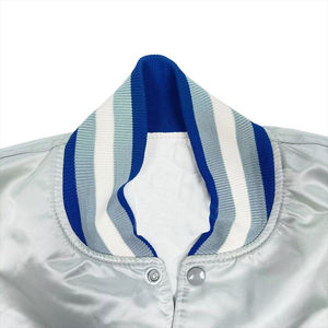 Veste en satin argenté pour homme 2026 Vestes 2025 Vestes Vestes personnalisées Vestes d'école Vestes de soirée Nouvelle tendance Vestes de mode Nouveau - Product Image 4