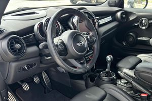 USED LHD/RHD 2016 MINI COOPER JOHN COOPER WORKS - Product Image 2