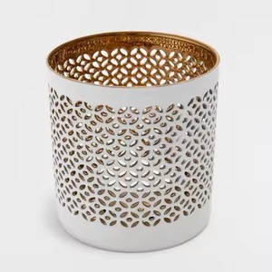 Portavelas de Hierro Hecho a Mano, Ecológico y Duradero, con Diseño Floral de Encaje, para Navidad, Día de San Valentín, Colores y Formas Personalizables - Product Image 5