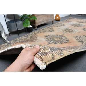 Alfombra de lana Naranja Turca Vintage 4 pies X 12 pies Estilo clásico de retazos con acentos beige Alfombra de sala de estar de área grande para adolescentes - Product Image 3