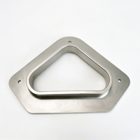 Plaque d'entrée de câble triangulaire en acier inoxydable 316 de qualité marine, directement de l'usine, taille personnalisable pour bateaux et yachts