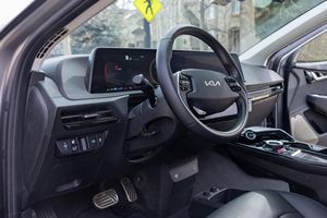 2022 Kia EV6 GT-Line AWD Gasolina, bajo kilometraje - Product Image 4