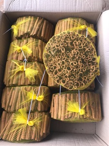 ม้วนแท่งอบเชยคาสเซียในราคาที่ดีที่สุดส่งตรงจากโรงงานเครื่องเทศและสมุนไพรชั้นนำของเวียดนาม - Product Image 4