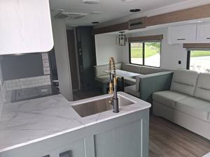 Nouveau 2026 Heartland E-d-d-i-e B-a-u-e-r 34BSBH - Product Image 5