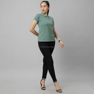 เสื้อโปโลผู้หญิงสำหรับตีกอล์ฟ แขนสั้น ทรงเข้ารูป แห้งเร็ว ผลิตจากโพลีเอสเตอร์ผสมสแปนเด็กซ์ คุณภาพสูง รับทำโลโก้ตามสั่ง - Product Image 5