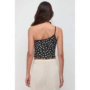 Top Corto con Tirante Único y Estampado de Lunares - Product Image 5