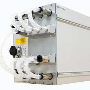 El Antmin-eer S21e XP Hyd (430Th) tiene una tasa de hash de 430Ths con un consumo de energía de 5590W, lo que resulta en una eficiencia energética de 13jTh. - Product Image 3