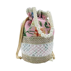 Mini bolso elegante personalizado para mujer Potli decorativo de moda con accesorio bordado de perlas cierre con cordón Forro de algodón - Product Image 3