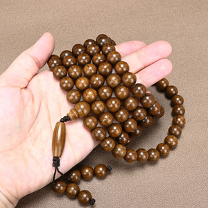 Collier Mala en bois aspect antique Collier Mala en perles de bois Collier pull de prière Collier pendentif coeur étoile à vendre - Product Image 4