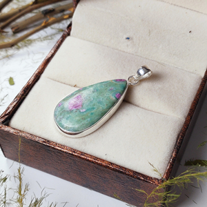 Pendentif Zoisite en forme de larme en argent 925 fait à la main Cabochon lisse bijoux en pierres précieuses naturelles - Product Image 5