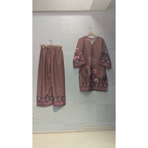 ชุดเซ็ตเสื้อผ้าโบฮีเมียนเครปฟิวชั่นดิจิตอล รุ่น SL00247-3/4 แขนเสื้อ ราคา $1749 - Product Image 1