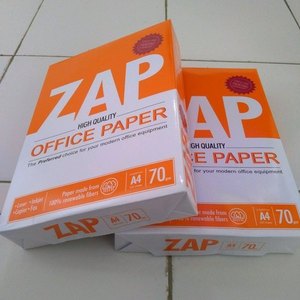 Papier copie blanc A4 80g de haute qualité ZAP, fabriqué à partir de fibres 100% renouvelables - Product Image 2