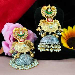 Kundan และ jhumkas โลหะพรีเมี่ยมความทนทานและความเงางามของโลหะที่มีคุณภาพสูงเหมาะสำหรับงานแต่งงานเทศกาลหรือโอกาสที่ยิ่งใหญ่ - Product Image 3