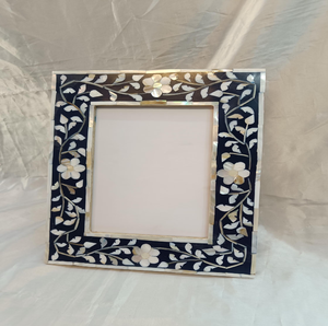 กรอบทันสมัยที่ออกแบบมาเพื่อแสดงภาพโปรดของคุณด้วยความดึงดูดใจเหนือกาลเวลา - Product Image 1