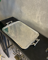 Vente en gros d'usine de plateau de service plaqué argent de haute qualité pour les mariages fabriqués avec un matériau en laiton durable