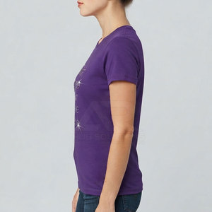 Camiseta de Verano con Logotipo Personalizado, Nombre con Pedrería, Tela Suave, Elegante, Transpirable y Ecológica para Mujer - Product Image 5