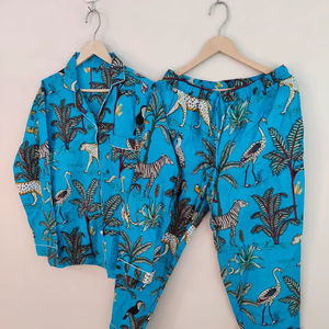 Conjunto de Pijama de Lujo para Mujer, 100% Algodón, Estampado de Animales de la Selva, Cuello en V, Mangas Largas, Largo Completo, Ropa de Dormir de Verano, Combo de Regalo, Estilo Rajasthan - Product Image 5