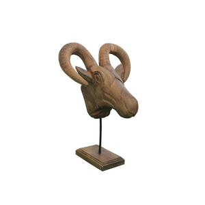 Figure animale en bois de haute qualité sculptée à la main à partir de bois massif parfait pour une étagère ou un présentoir de table dans n'importe quelle pièce - Product Image 1