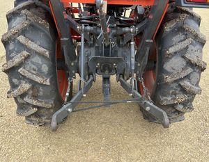 Tracteur agricole 4x4 pour petites exploitations, compatible Kubota 25/50/90/100/150 CV, avec moteur numérique et pompe automatique, haute résistance, pour usage intensif à long terme en France - Product Image 4