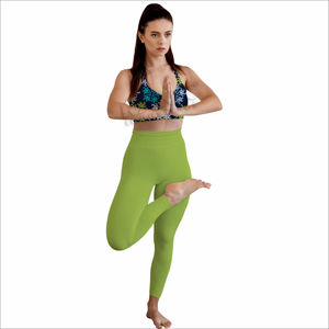 Ensemble de yoga avec soutien-gorge de sport sans couture et leggings taille haute - Écologique et respirant, léger, pour l'entraînement quotidien des femmes - Product Image 2
