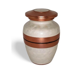 Petit conteneur commémoratif d'urne de crémation en métal de 6x4 pouces 650 ml couleur ivoire et cuivre artisanat rare avec sac - Product Image 4