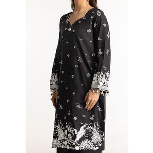 Conjunto de traje bordado en tela negra para mujer, compuesto por camisa y pantalón - Product Image 4