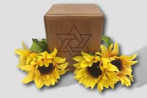 Urna Funeraria de Madera con Estrella de David, Hecha a Mano, para Cremación, para Hombres Adultos, de Madera de Haya - Product Image 4