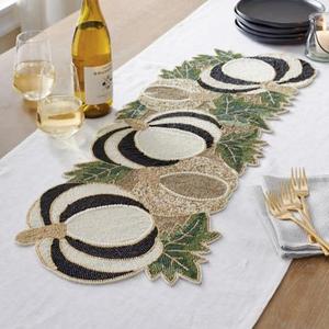 Napperons modernes perlés motif citrouille 13x36 pouces, écologiques, faits à la main, personnalisables pour la décoration intérieure - Product Image 1