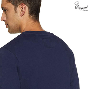Sweat-shirt en molleton épais à col rond pour homme, coupe classique, couleur unie, avec logo personnalisé sur le devant, idéal pour un usage quotidien en hiver. - Product Image 2