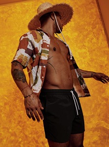 Pantalones cortos de algodón estampados unisex, elegantes y cómodos para hombres, ideales para ropa informal, deportes y actividades de verano - Product Image 4