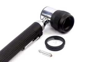 Mini foto dermatoscopio dispositivo analizador de piel para enfermedades pigmentadas Dermoscope de metal dispositivo médico - Product Image 5