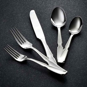 Cubiertos Reutilizables Plateados, Cuchara y Tenedor de Acero Inoxidable, Juego de Cubiertos de Metal de Lujo para Bodas - Product Image 1